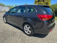Gebraucht Kia Ceed Sportswagon Edition 7 99 PS (72 kW) 2013 Black pearl Kombi