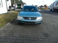 Gebraucht VW Passat 101 PS (74 kW) 1998 Blau Limousine