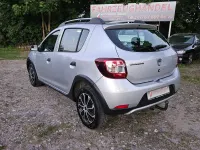 Gebraucht Dacia Sandero 90 PS (66 kW) 2013 Grau SUV