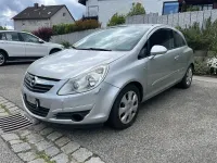 Używany Opel Corsa 90 KM (66 kW) 2007 Srebrny Hatchback