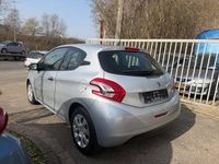 Gebraucht Peugeot 208 Access 68 PS (50 kW) 2014 Kleinwagen