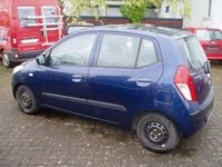 Gebraucht Hyundai i10 67 PS (49 kW) 2009 Blau Kleinwagen