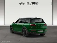 Gebraucht Mini Cooper D Clubman Classic 150 PS (110 kW) 2023 British racing green metallic Kombi