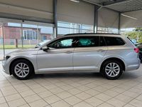 Gebraucht VW Passat R 150 PS (110 kW) 2021 Silber Kombi