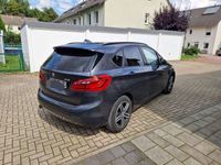 gebraucht BMW 218 Active Tourer 218d Sport Line Sport Line