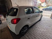 Gebraucht Mitsubishi Space Star 71 PS (52 kW) 2015 Weiß Kleinwagen