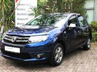 Gebraucht Dacia Sandero Celebration 90 PS (66 kW) 2016 Blau cosmos Kleinwagen