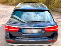 Gebraucht Mercedes E220 All-Terrain 194 PS (142 kW) 2018 Blau Kombi