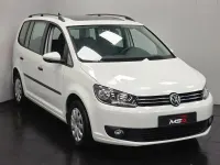Gebraucht VW Touran Trendline 105 PS (77 kW) 2014 Weiß Van / Kleinbus
