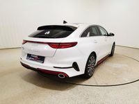 Gebraucht Kia ProCeed GT 204 PS (150 kW) 2023 (hw2) deluxe white met Limousine