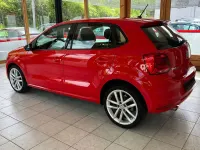 Gebraucht VW Polo Highline 90 PS (66 kW) 2014 Rot Limousine