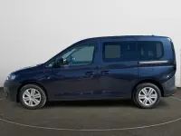 Gebraucht VW Caddy Basis 122 PS (89 kW) 2021 Starlight blue metallic Van / Kleinbus