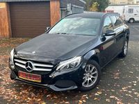 Gebraucht Mercedes C180 156 PS (114 kW) 2015 Schwarz Limousine