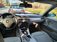 Gebraucht BMW 318 129 PS (94 kW) 2006 Silber Limousine