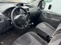Käytetty Citroën Jumpy 163 HP (119 kW) 2013 Musta Tila-auto