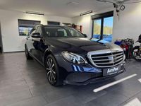 Gebraucht Mercedes E300 194 PS (142 kW) 2020 Blau Kombi