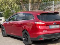 Second-hand Ford Focus 125 CP (91 kW) 2012 Roșu Break