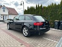 Second-hand Audi A4 150 CP (110 kW) 2015 Negru Break