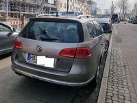 Gebraucht VW Passat Comfortline 170 PS (125 kW) 2012 Beige Limousine