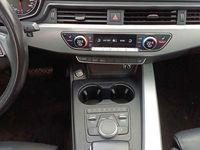 Gebraucht Audi A4 Sport 190 PS (139 kW) 2017 Weiß Limousine