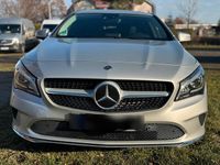 Gebraucht Mercedes CLA200 Shooting Brake 136 PS (100 kW) 2017 Grau Kombi