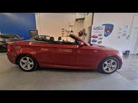 Gebraucht BMW 118 Cabriolet 143 PS (105 kW) 2009 Rot Cabrio