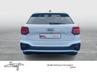 Gebraucht Audi Q2 S-Line 150 PS (110 kW) 2023 Gletscherweiß metallic SUV