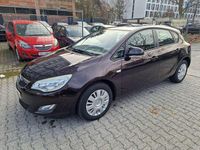 Gebraucht Opel Astra 120 PS (88 kW) 2012 Schwarz Limousine
