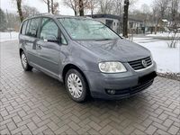Gebraucht VW Touran 116 PS (85 kW) 2008 Grau Van / Kleinbus
