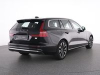 Gebraucht Volvo V60 Plus 349 PS (256 kW) 2022 Onyx black / metallic Kombi