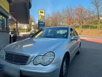 Gebraucht Mercedes C220 143 PS (105 kW) 2003 Silber Limousine