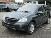 Gebraucht Mercedes ML280 190 PS (139 kW) 2008 Grün SUV