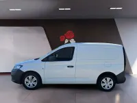 Gebraucht VW Caddy 102 PS (75 kW) 2022 Weiß Van / Kleinbus