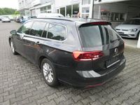 Gebraucht VW Passat Business 150 PS (110 kW) 2021 Grau Kombi