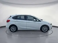 Gebraucht BMW 220 Advantage 192 PS (141 kW) 2016 Alpinweiß Van / Kleinbus