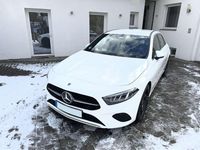 Gebraucht Mercedes A180 136 PS (100 kW) 2024 Weiß Limousine