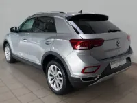 Gebraucht VW T-Roc Style 150 PS (110 kW) 2023 Silber SUV