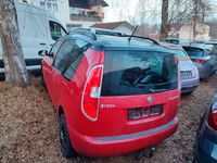 Gebraucht Skoda Roomster Ambition 105 PS (77 kW) 2014 Rot Van / Kleinbus