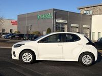 Neu Mazda 2 Center-Line 116 PS (85 kW) 2025 Weiß Limousine