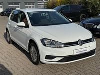 Używany VW Golf VII 86 KM (63 kW) 2018 Biały Sedan/Limuzyna