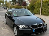 Używany BMW 320 150 KM (110 kW) 2005 Czarny Sedan/Limuzyna