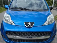 Gebraucht Toyota Aygo 68 PS (50 kW) 2010 Blau Kleinwagen