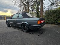 Gebraucht BMW 316 Basis 102 PS (75 kW) 1987 Grün Cabrio
