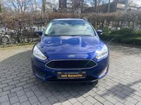 Gebraucht Ford Focus Trend 120 PS (88 kW) 2016 Blau Limousine