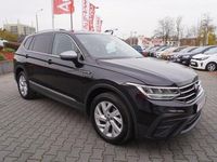 Gebraucht VW Tiguan Allspace Highline 150 PS (110 kW) 2022 Schwarz SUV