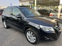 Gebraucht VW Tiguan Team 140 PS (102 kW) 2010 Schwarz SUV