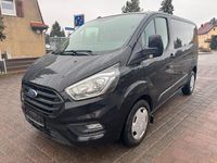 Usado Ford Transit Trend 150 HP (110 kW) 2023 Preto Carrinha