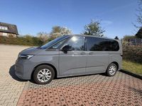 Gebraucht VW T7 Life 150 PS (110 kW) 2024 Grau Van