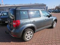 gebraucht Skoda Yeti 1,4 TSI Active*AHK+KLIMA+PDC*