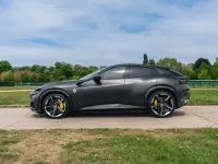 Second-hand Ferrari Purosangue 725 CP (533 kW) 2024 Gri SUV